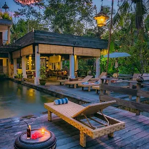 Holiday park Alam Sembuwuk
